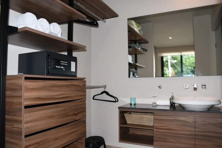 1 Bedroom Luxury Apartment