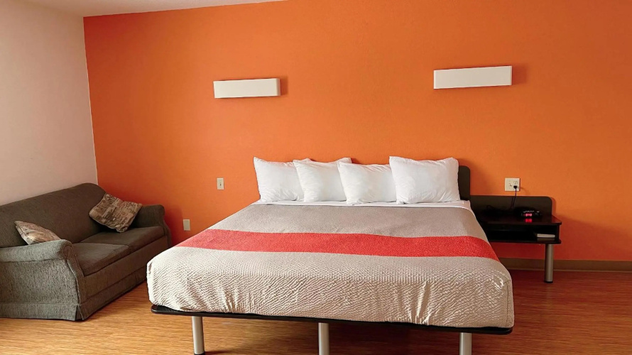 Motel 6 Regina, SK