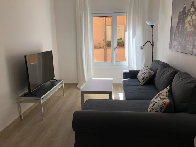 Apartamento en edificio Barroco en Madrid