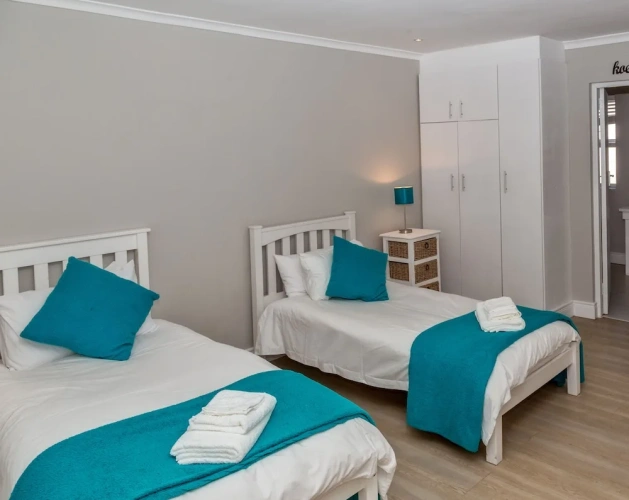 4 Bedrooms Superior Cottage with sea view