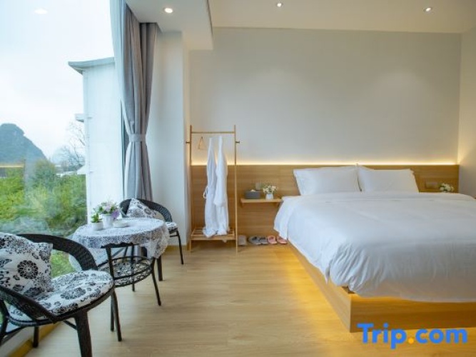 Standard Double room with canal view