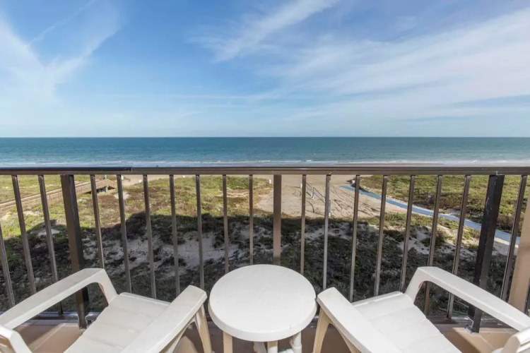 Suntide II Condominium 403