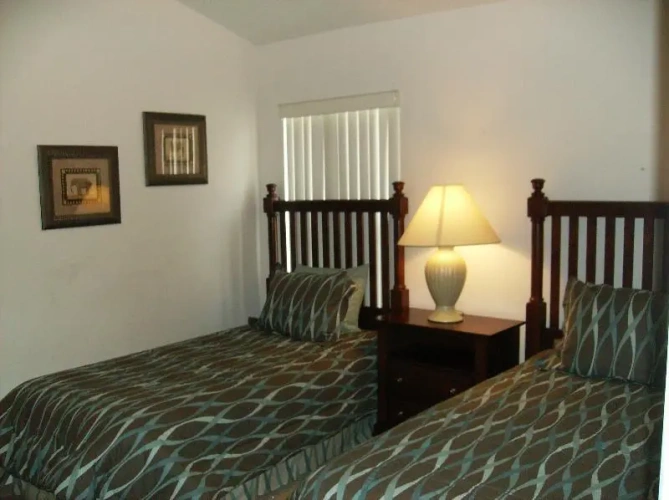 5 Bedrooms Standard room