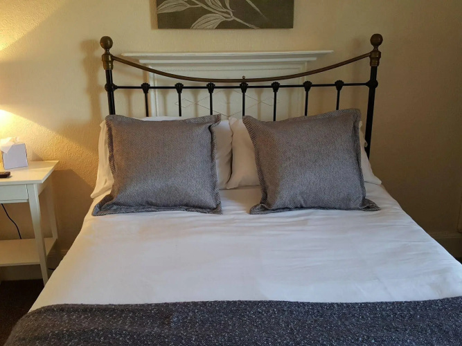 Turf Hotel