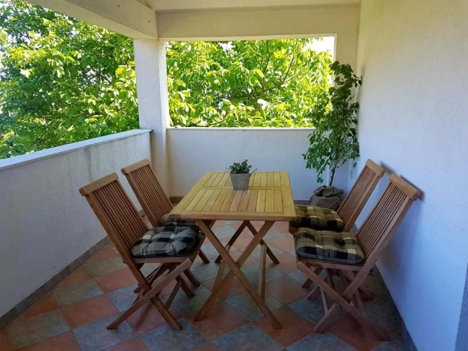 1 Bedroom Apartment with balcony and with sea view