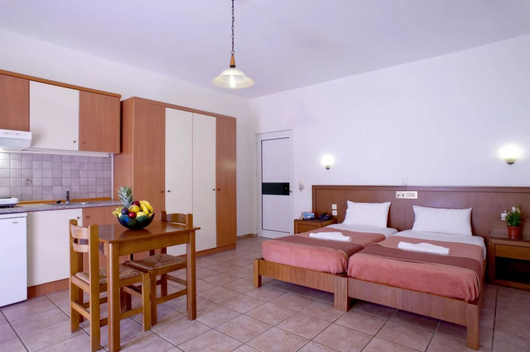 Nontas Aparthotel