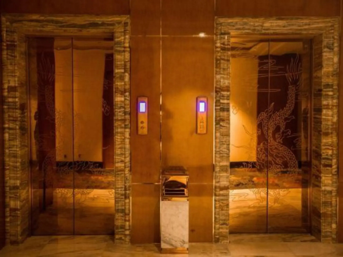 Four Seasons Hotel