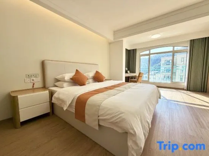 Family Suite with view
