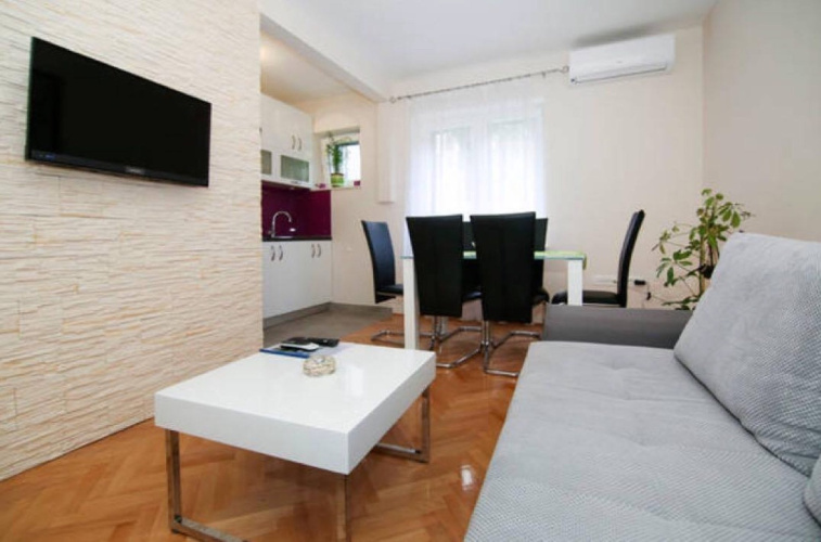 Apartment Snjezanal- in the center A1 Split, Riviera Split