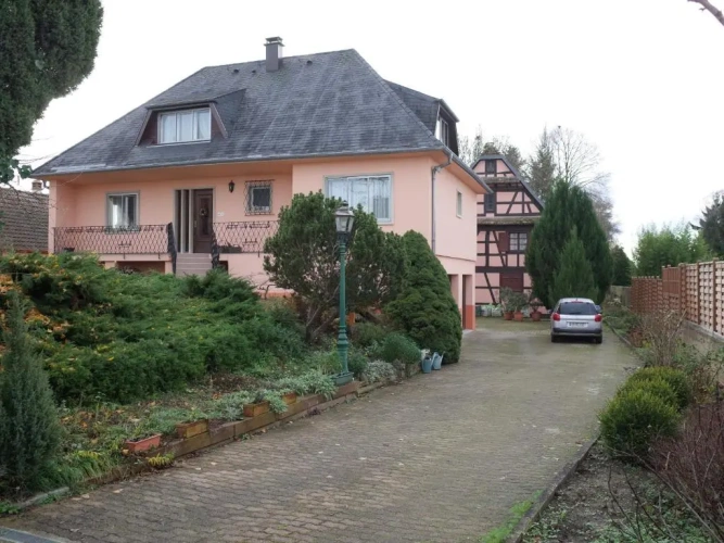 Double Basement Apartment