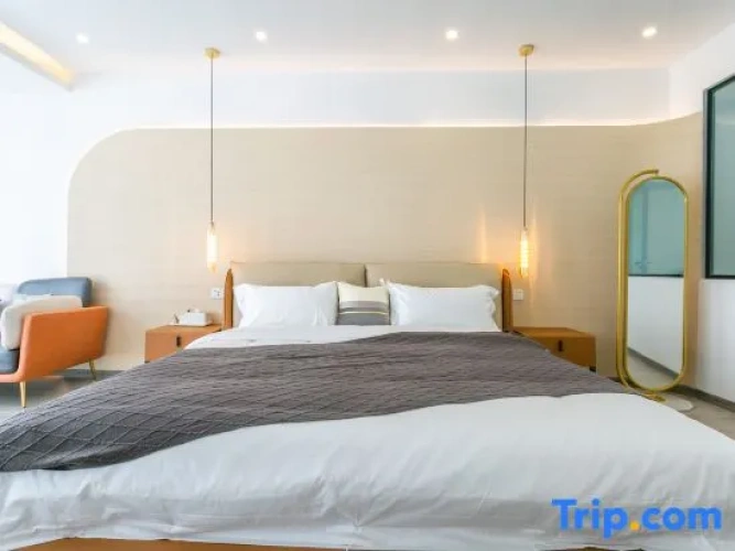 Standard Double room with courtyard view