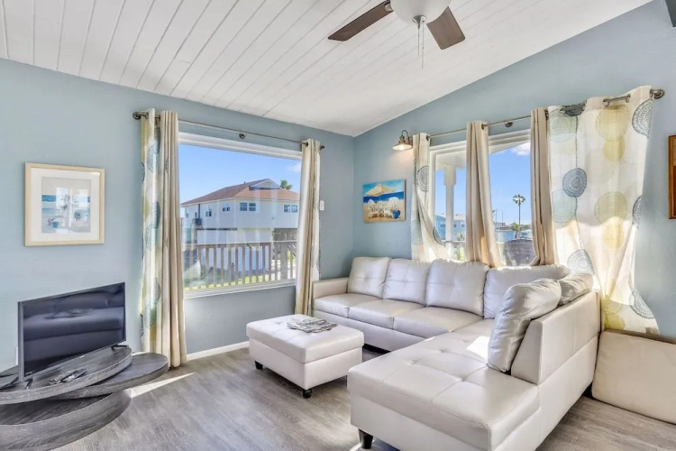 Mini Gem by Ryson Vacation Rentals