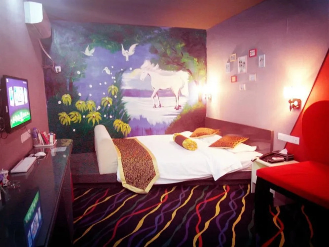 Suzhou Town Story Hotel