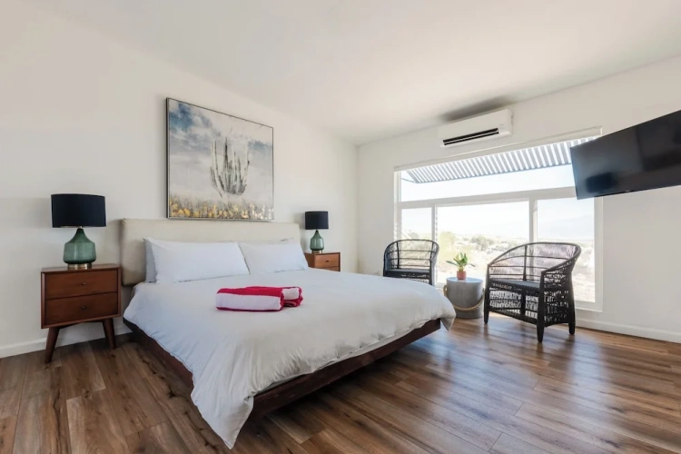 Deluxe Double room with balcony and with pool view