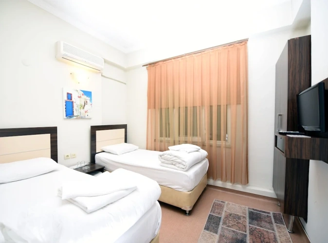 Economy Twin room
