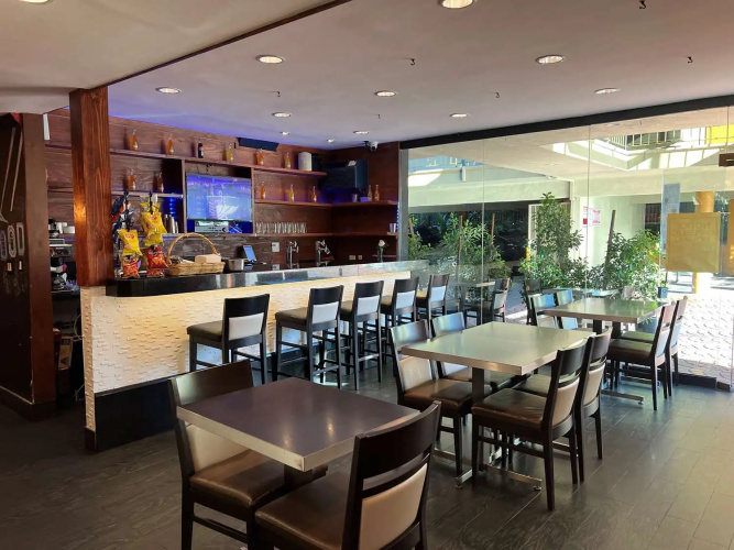 Best Western Hollywood Plaza Inn -Hollywood Walk of Fame photo 27