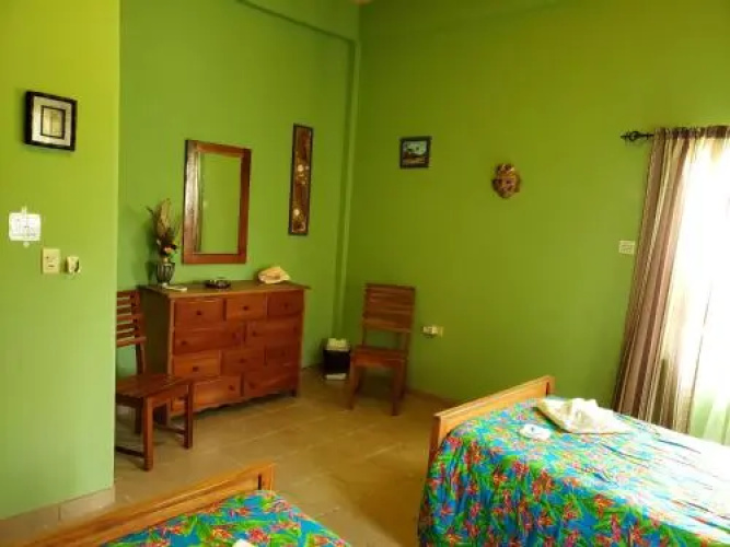 Slo-n-Ez Villa