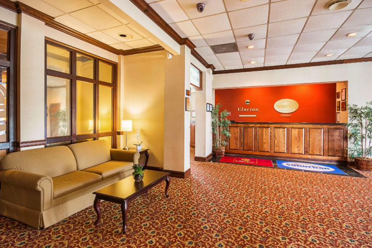 Clarion Inn
