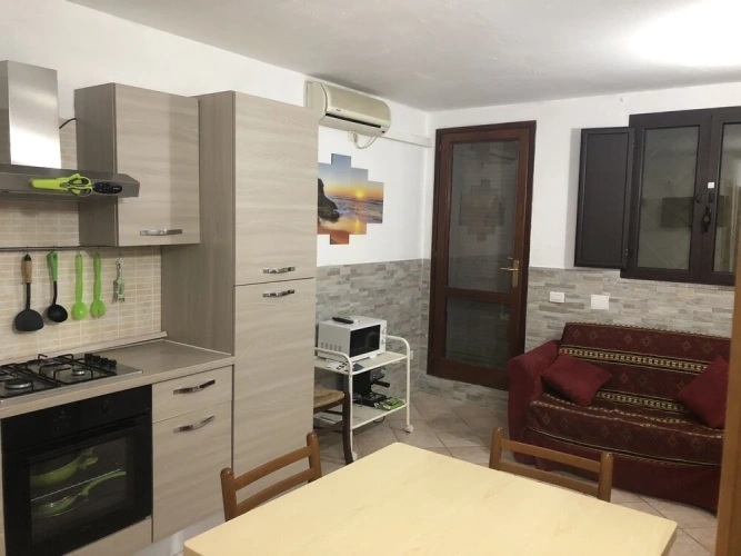 3 Bedrooms Apartment
