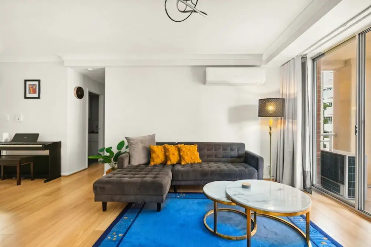 Spacious 2-bed Apartment Near Parramatta CBD