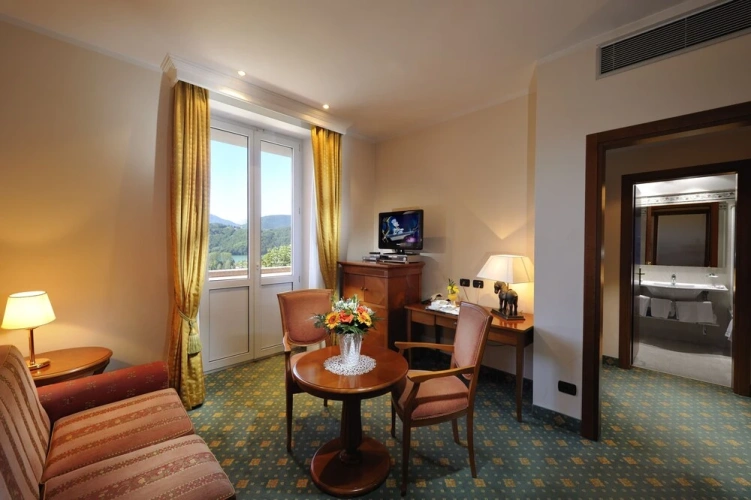 Suite with balcony