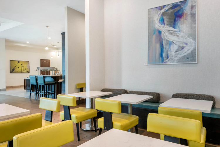Staybridge Suites St. Petersburg Downtown photo 29