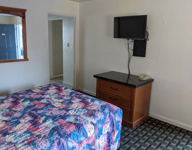 Comfort room