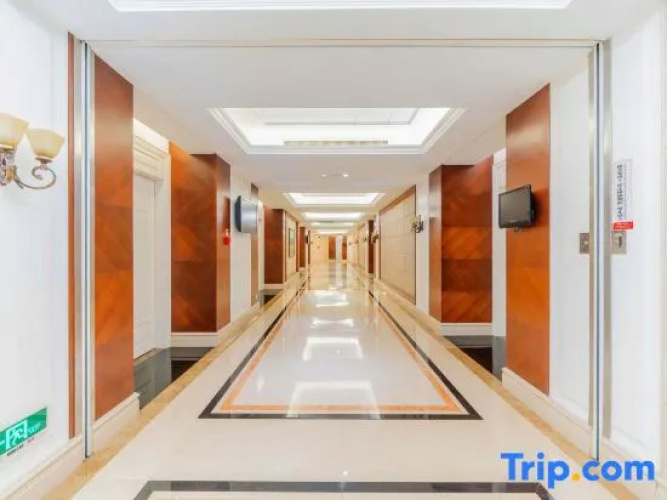 Tinghai International Light Luxury Meisu (Shanwei Poly Jindingwan)