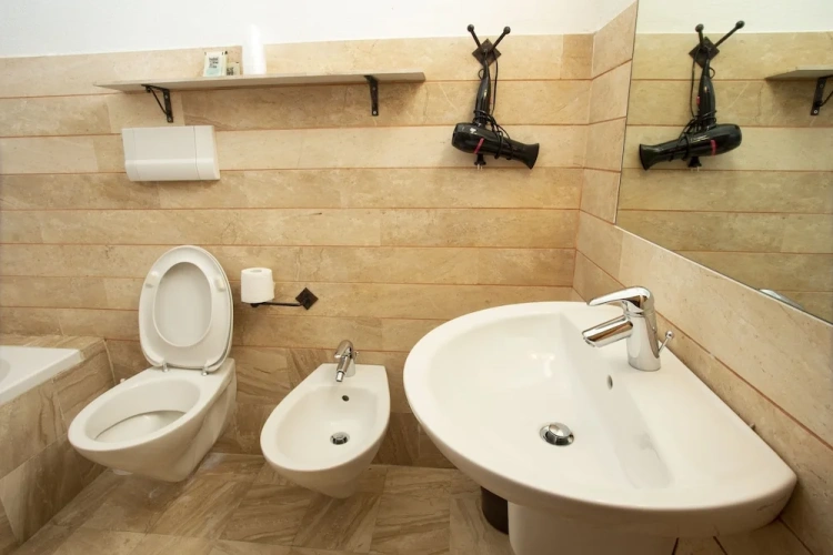 Standard Quintuple room