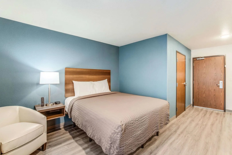 WoodSpring Suites Novi Farmington