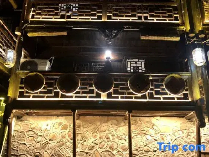 Huali Biancheng Tea Wangjianglou Inn