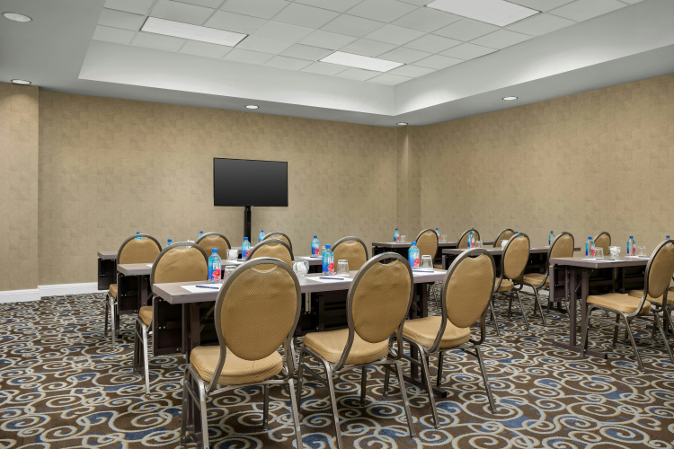 DoubleTree by Hilton Hotel Chicago O'Hare Airport - Rosemont photo 23