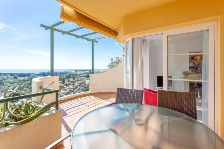 Apartamentos Señorío de Aloha