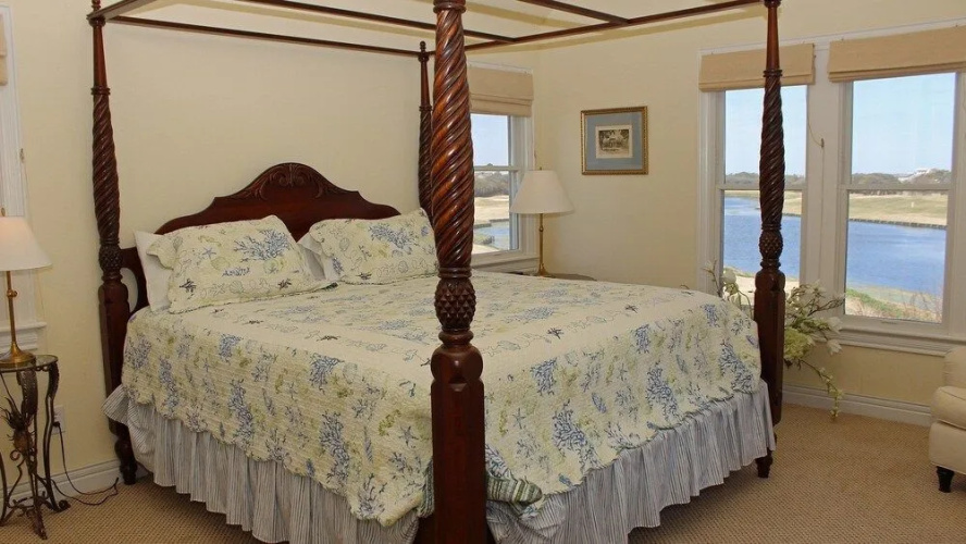 Mulligan House - 5 Br Home