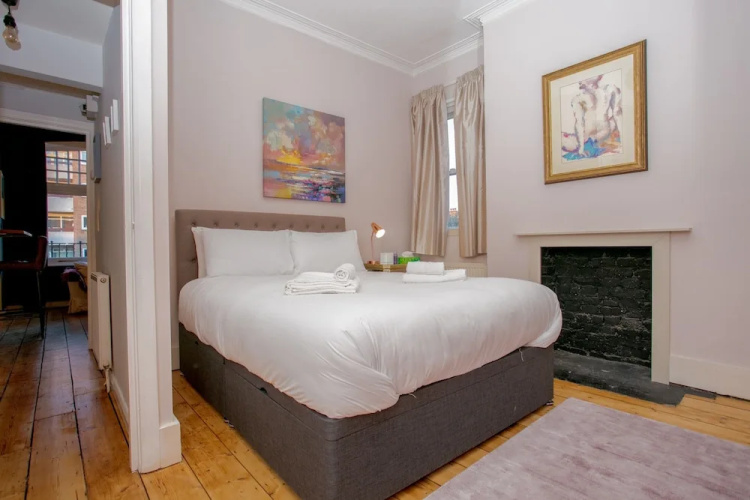 1 Bedroom Flat In Putney