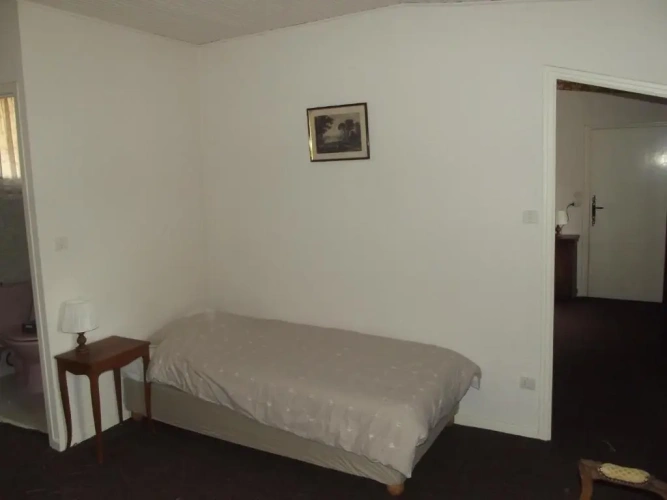 2 Bedrooms Cottage