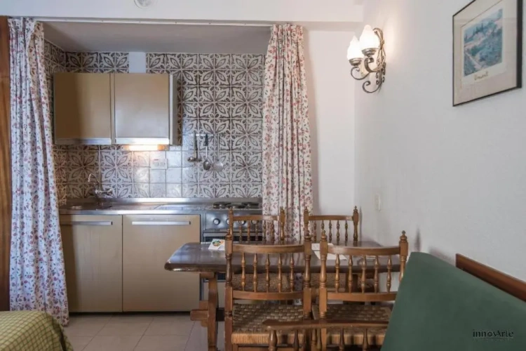 1 Bedroom Apartment with balcony