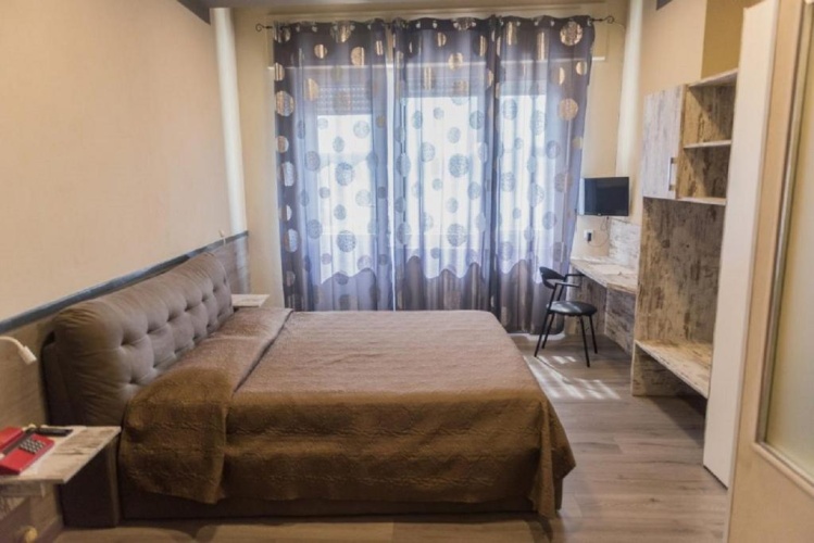 Standard Single room with view