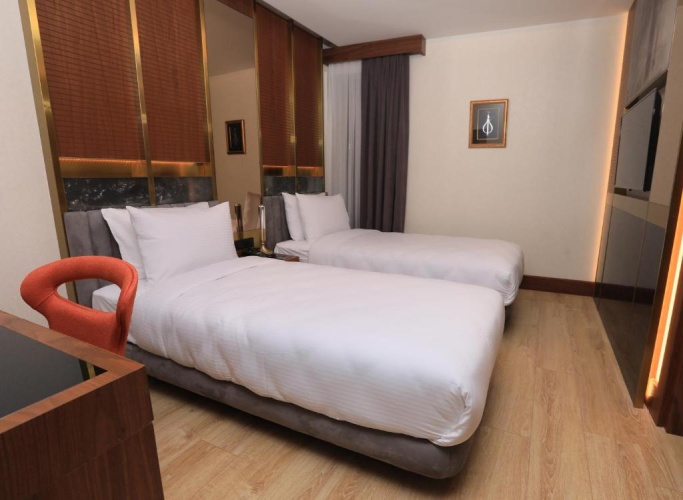 Premier Twin room