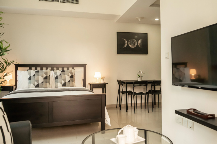 Comfortable studio with great view in Bay Central!