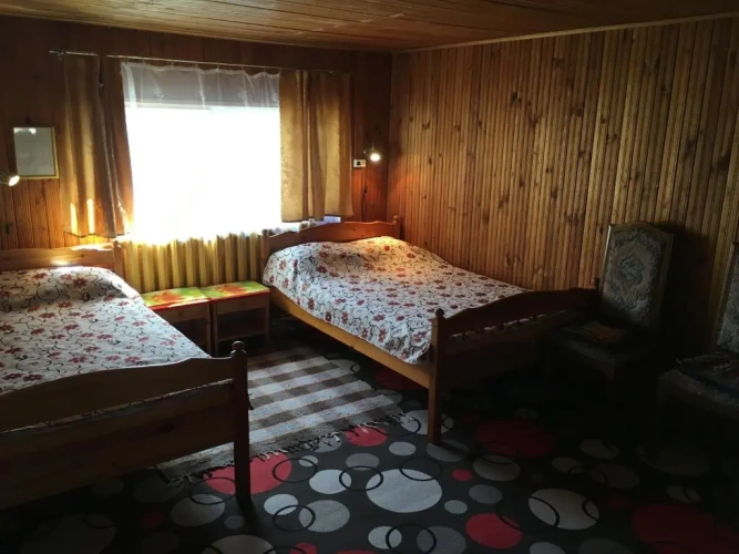 Standard Sextuple room