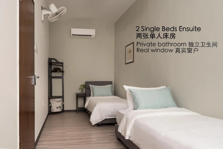 Standard Twin room