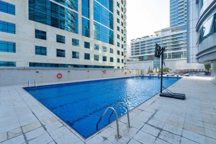 Stunning 4 Bedroom in Dubai Marina Apartments