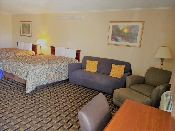 Superior Quadruple room