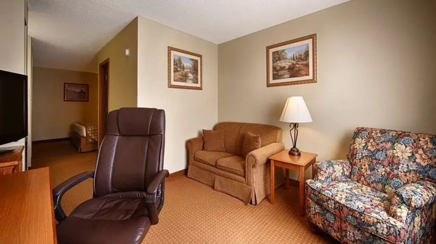 Best Western Traders Inn