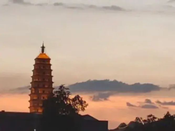 Fenglongwan Bieyuan Hotel