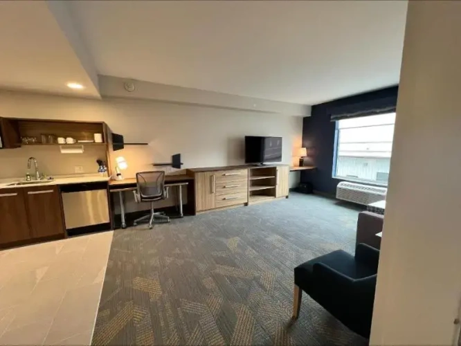 Quadruple Suite