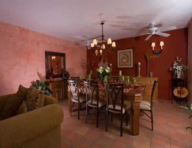 4 Bedrooms Cottage