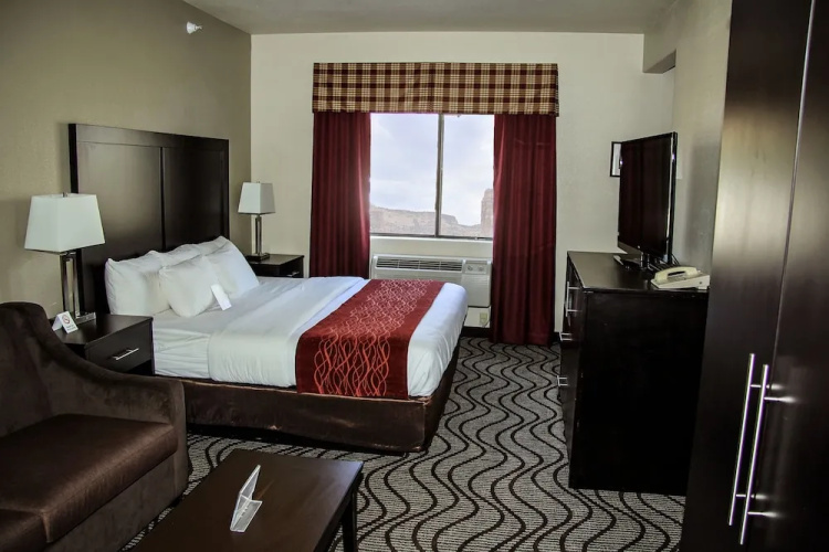 Comfort Inn