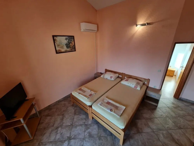 Apartments Robi